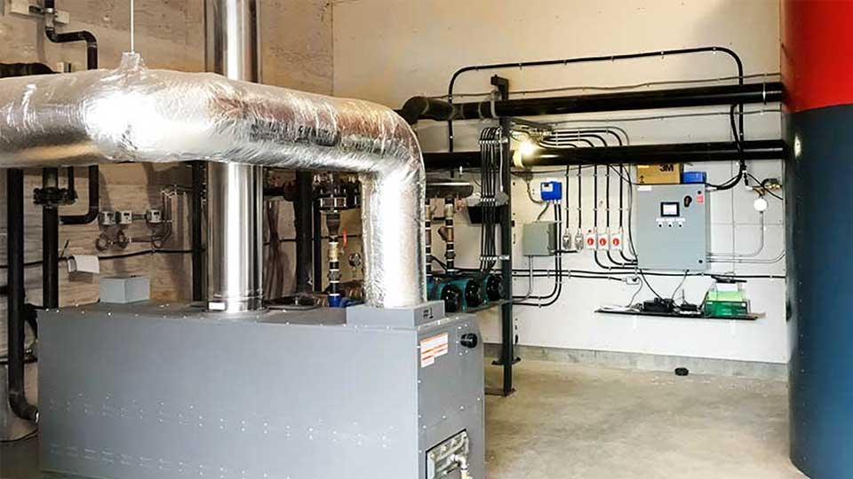 Section de contrôle du chauffage par chaudière à la biomasse
